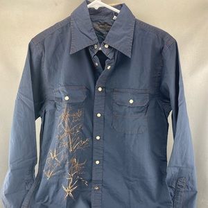 Guess button down casual shirt